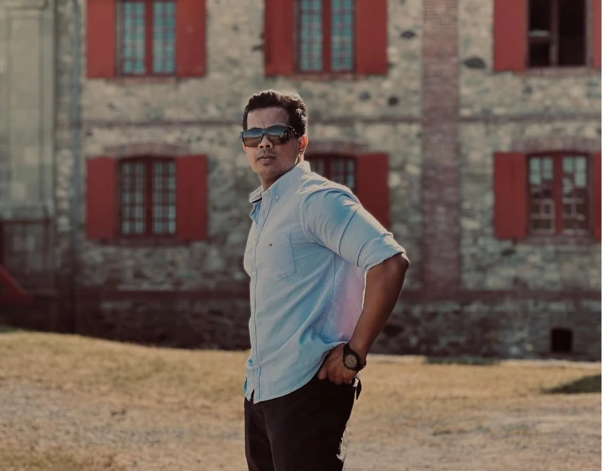 freelance digital marketing analyst in kochi .Gokul